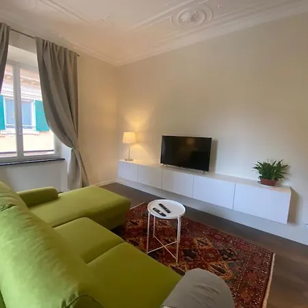 Apartment Colombo House Genoa